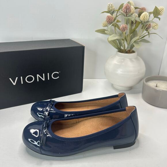 Vionic Amorie Patent Leather Flats Slip On Comfort Shoes Navy Women 5 Wide NWB - Picture 3 of 10